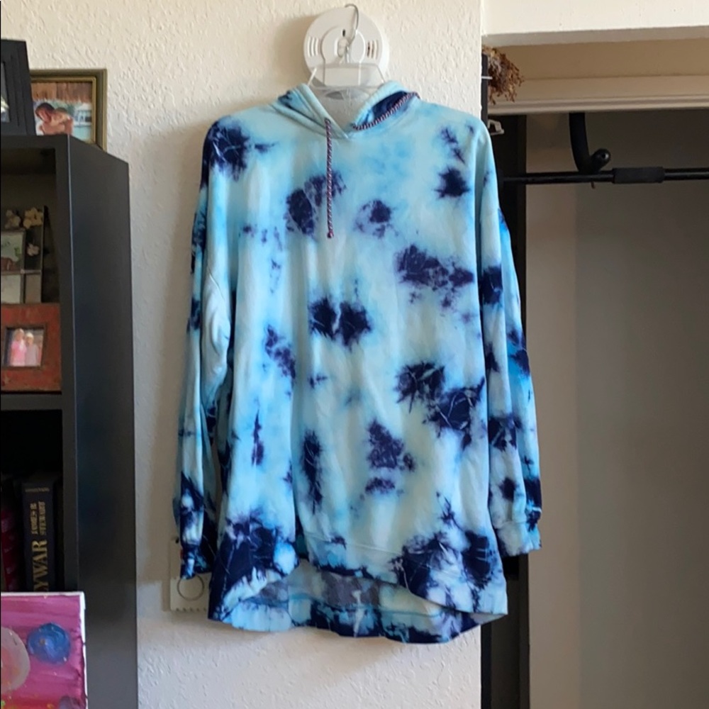 over sized urban hoodie